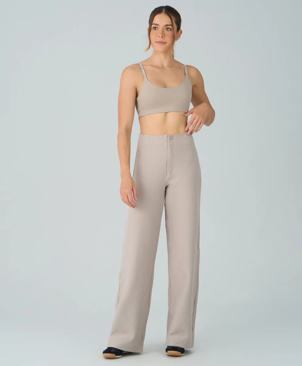 Calça Reta Canelado Comfy