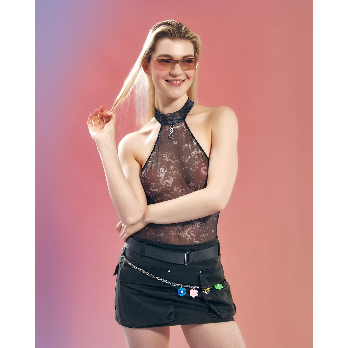 Body transparente gola curta ousado tecido elástico perfeito costas expostas malha padrão moderno pingente prata antialérgico sem níquel poliéster elastano - Image 4